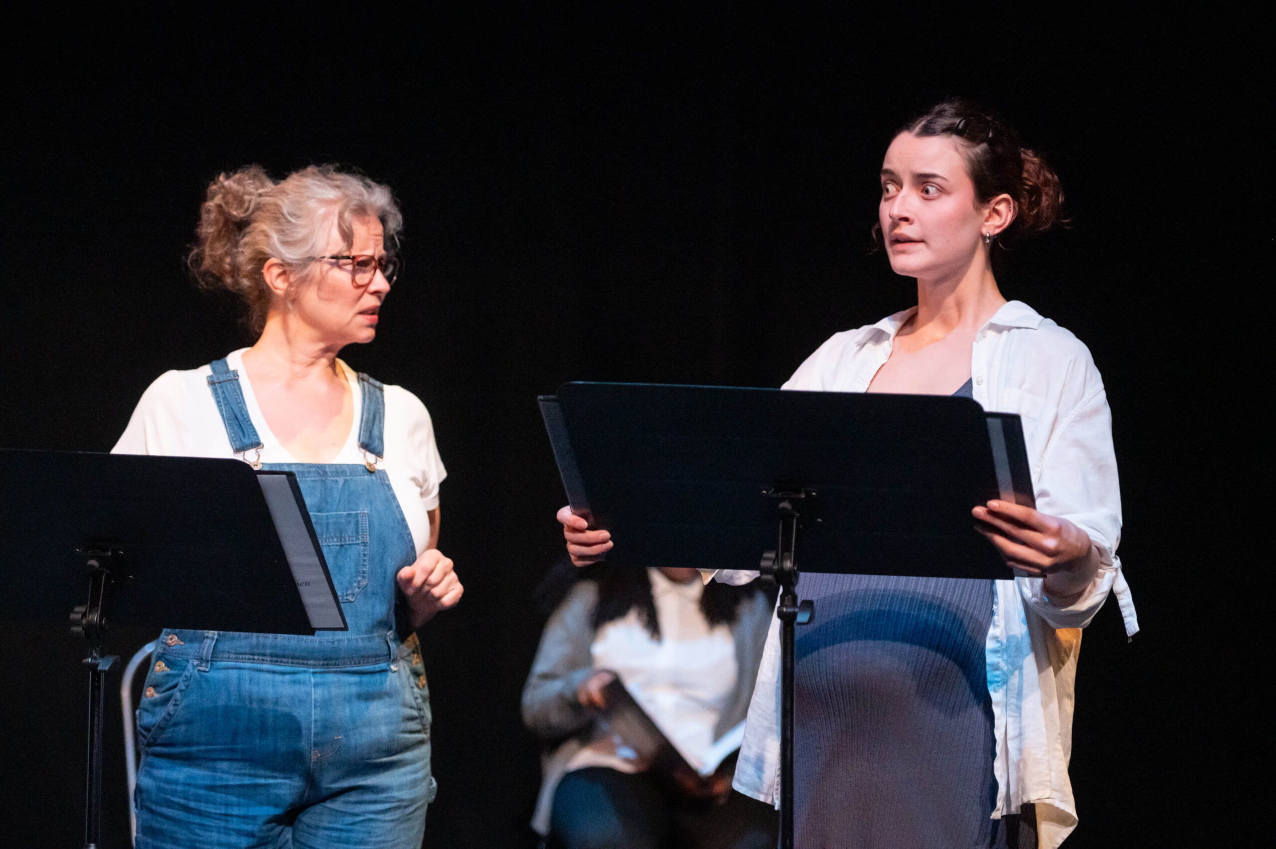 How to Supervise Women — Lou Clyde · Jennifer Robertson Photography