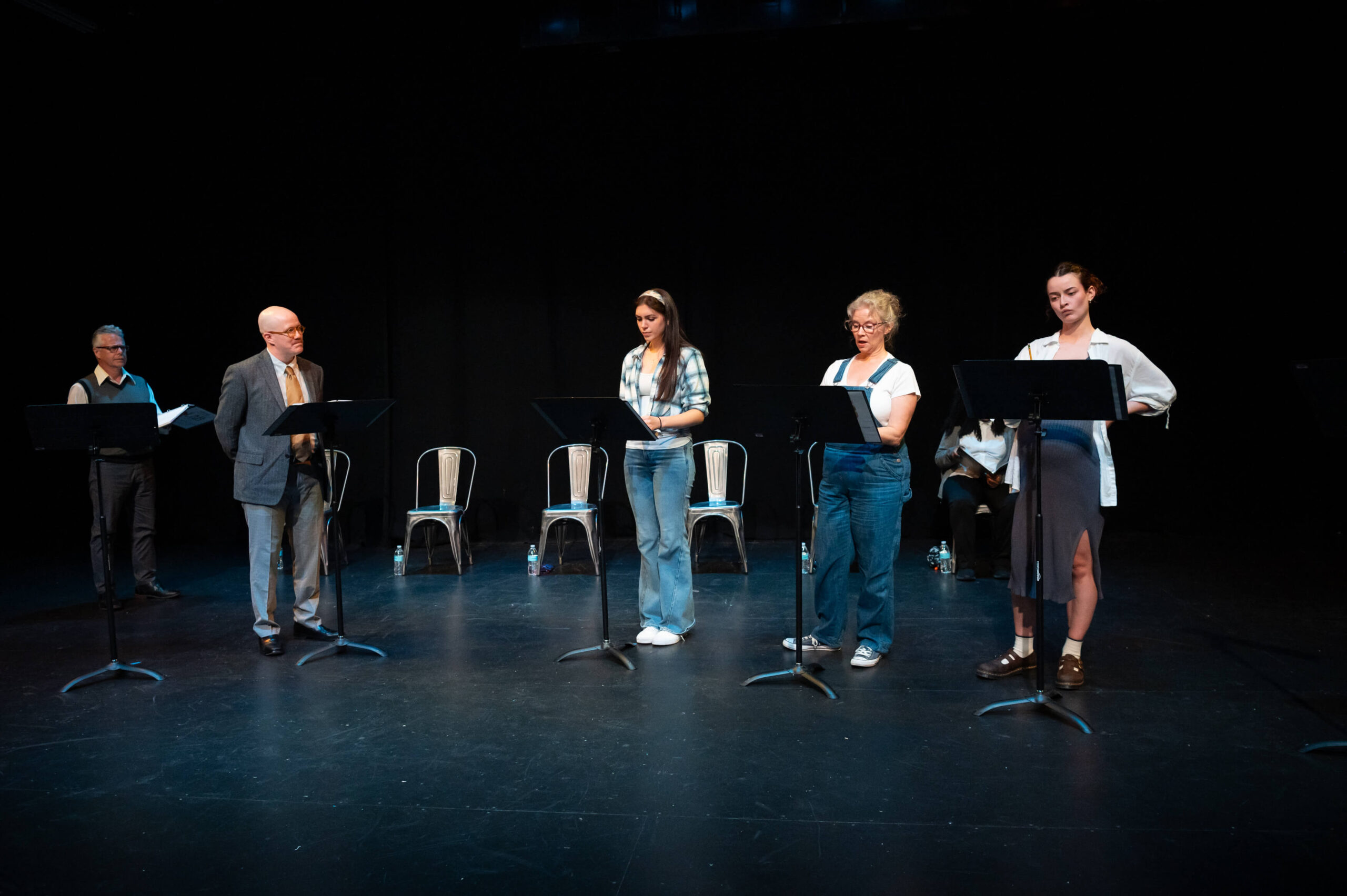 How to Supervise Women — Lou Clyde · Jennifer Robertson Photography